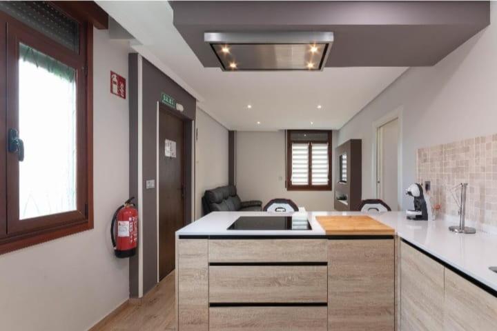 Apartament A Tan Solo 800 Metros De San Mames Bilbao Zewnętrze zdjęcie
